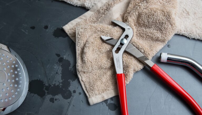 How to Fix a Leaky Faucet